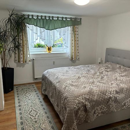 Bed and Breakfast Eifeltoerchen Kirchheim  Екстер'єр фото